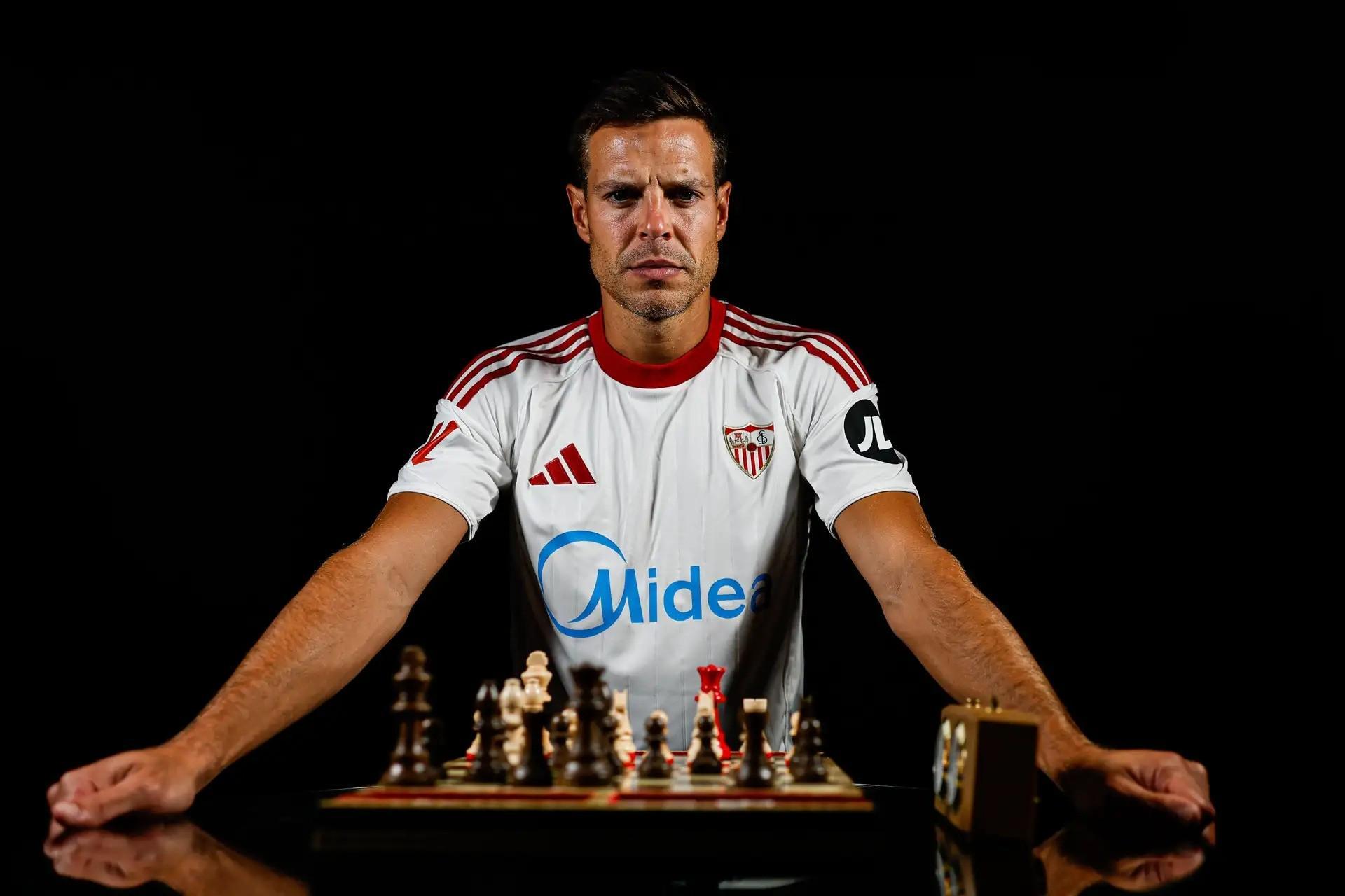 AZP：为自己过去的辉煌成就自豪，现在想帮塞维实现目标